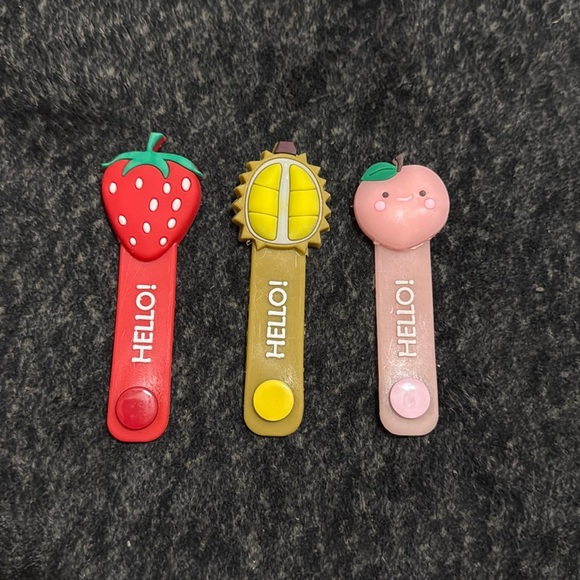 Cable Clips - Picture 2 of 3